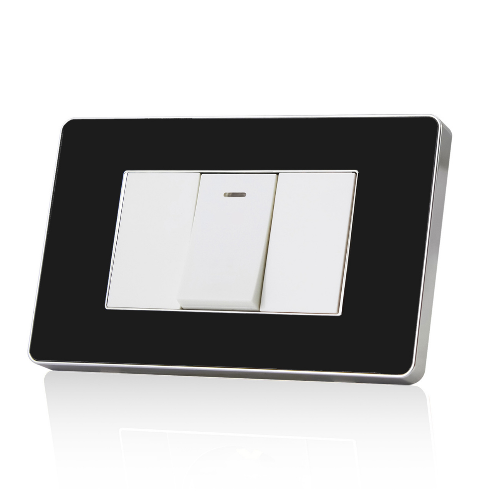 Tiana iPhone frame - Matte Black / Silver