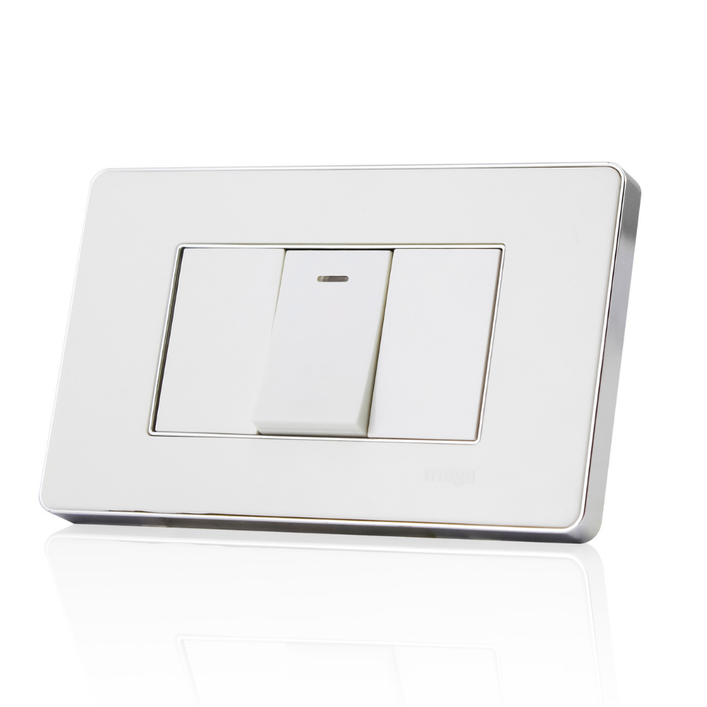 Tiana iPhone frame - White / Silver