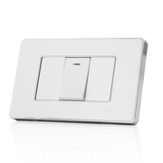 Tiana iPhone frame - White / Silver